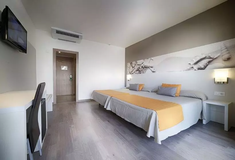 スタンダードトリプルルーム, Ohtels Villa Dorada