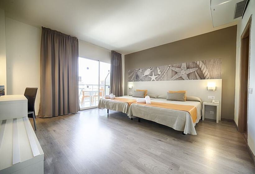 חדר סטנדרט לארבעה, Ohtels Villa Dorada