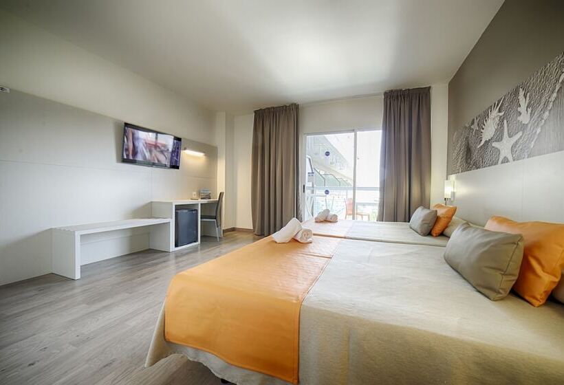 חדר סטנדרט לארבעה, Ohtels Villa Dorada