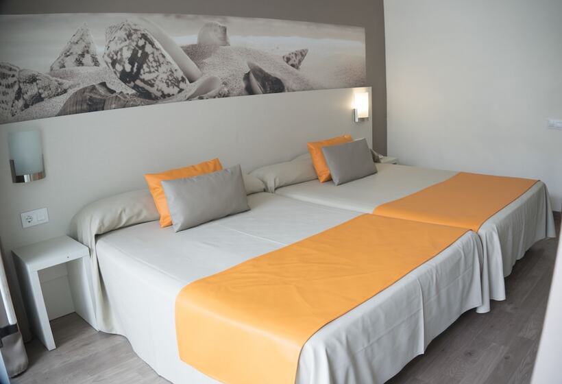 חדר סטנדרט לארבעה, Ohtels Villa Dorada