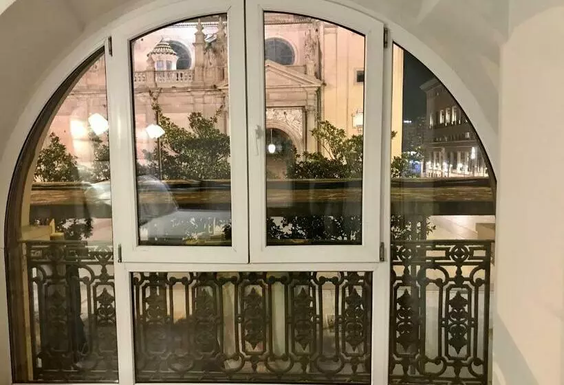 اتاق استاندارد با چشم‌انداز, Pilar Plaza