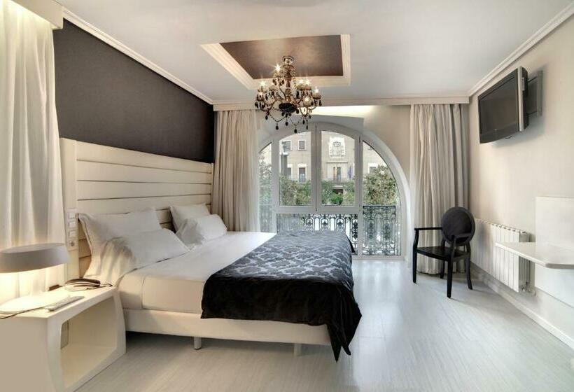 带观景的标准间, Pilar Plaza