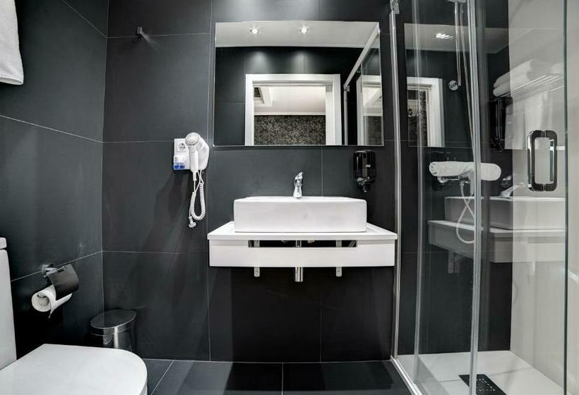 带观景的标准间, Pilar Plaza