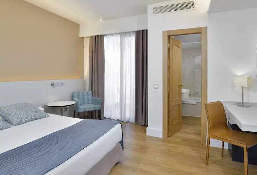 Номер Стандарт, Sol Torremolinos Don Pedro