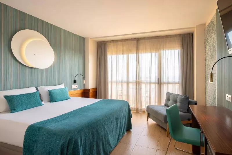 Номер Superior, Sol Torremolinos Don Pedro