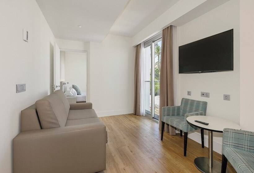 חדר משפחתי, Sol Torremolinos Don Pedro