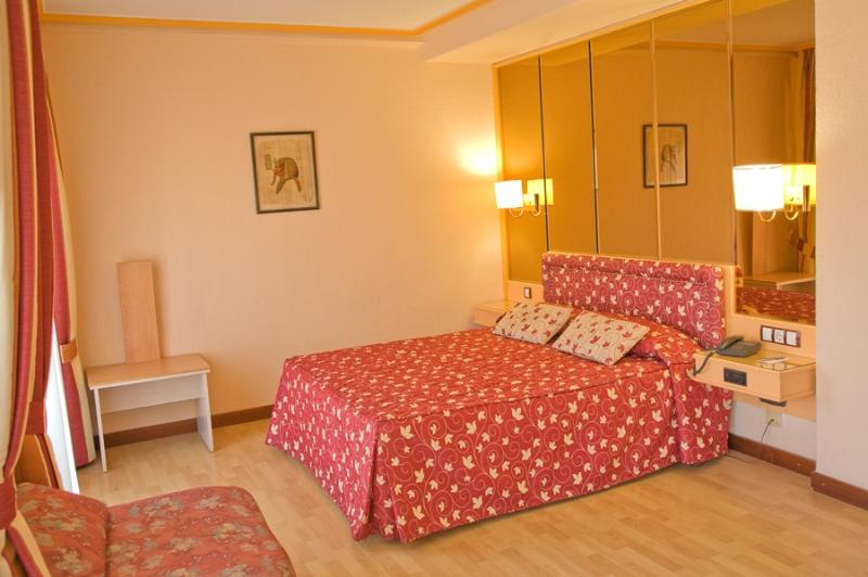 Четырехместный Номер Стандарт, Tibur