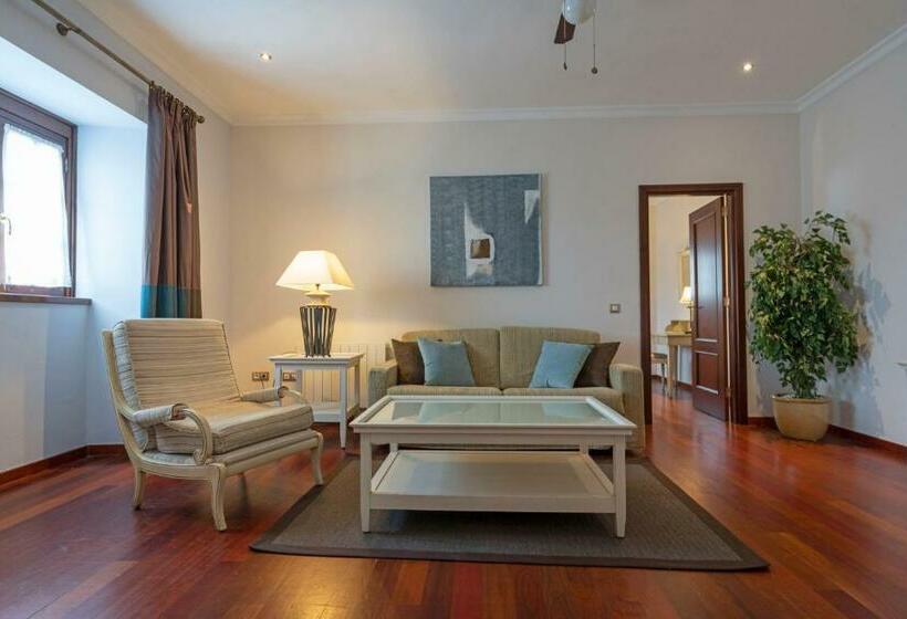 סוויטת ג'וניור, Laguna Nivaria Hotel & Spa