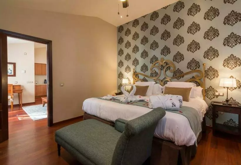 سوئیت با وان آب گرم, Laguna Nivaria Hotel & Spa