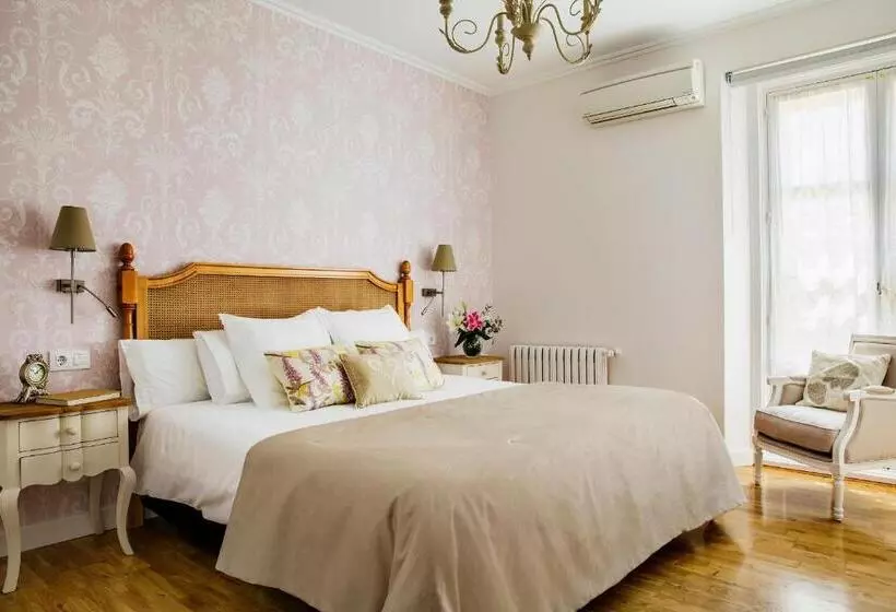 اتاق استاندارد, Infanta Isabel By Recordis Hotels