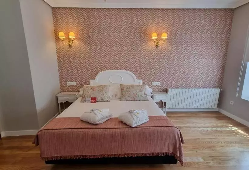 اتاق خانوادگی, Infanta Isabel By Recordis Hotels