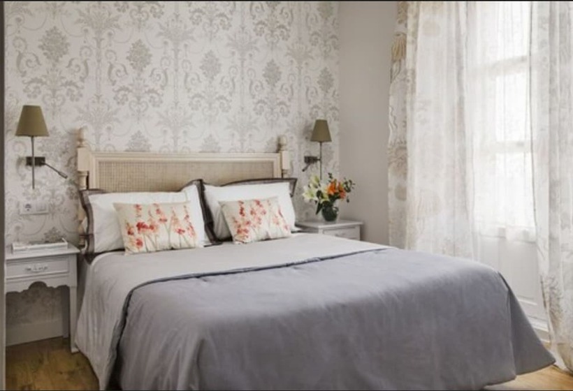 اتاق استاندارد, Infanta Isabel By Recordis Hotels