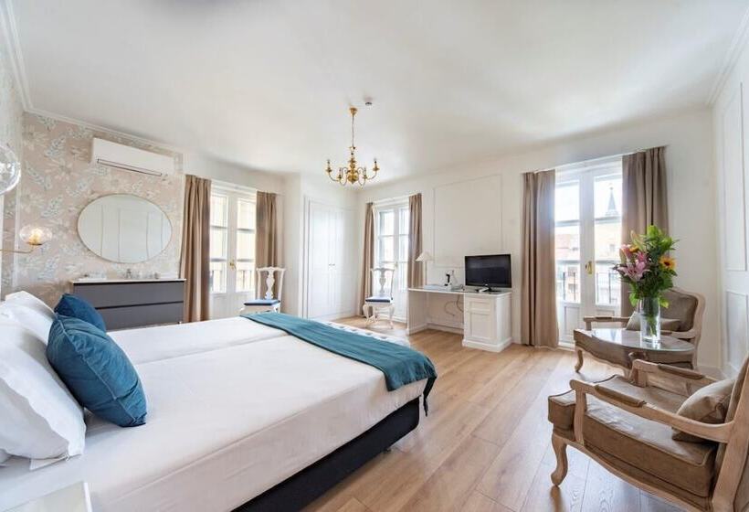 اتاق سوپریور با چشمانداز, Infanta Isabel By Recordis Hotels