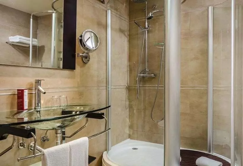 スイート, Exe Cunit Suites & Spa