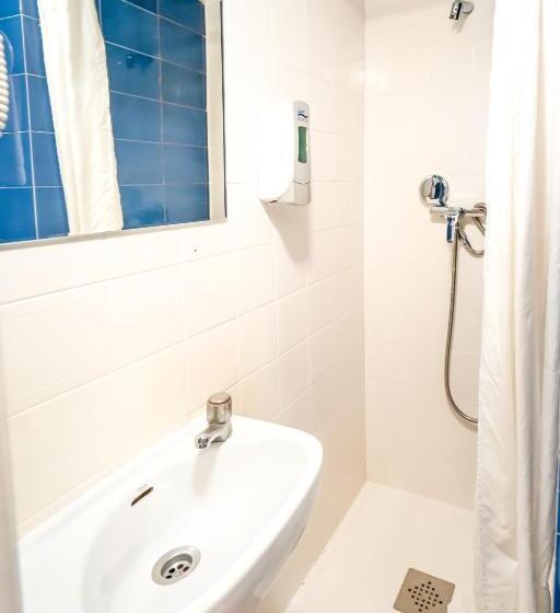 اتاق استاندارد یک نفره, Forum Tarragona