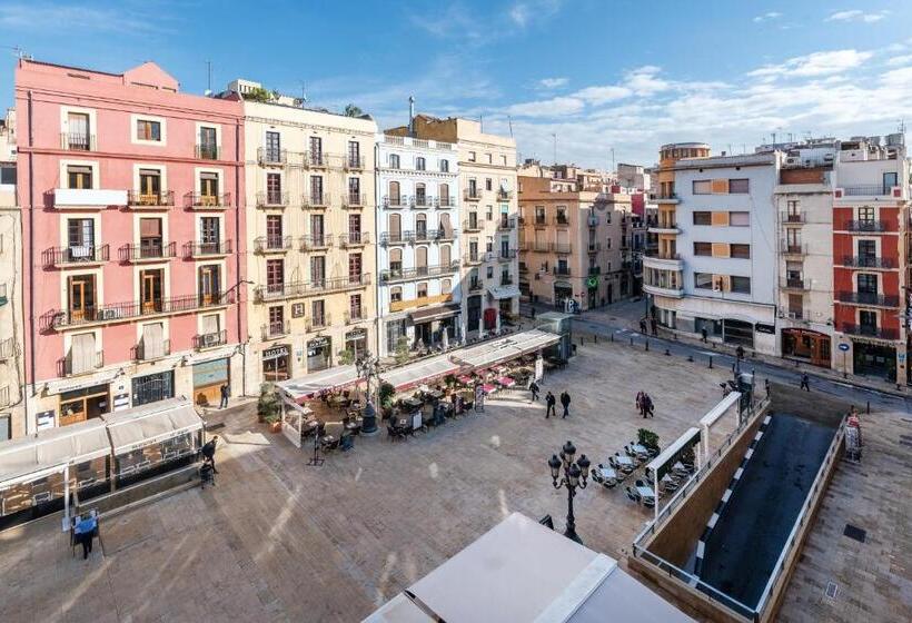 스탠다드 발코니 룸, Forum Tarragona