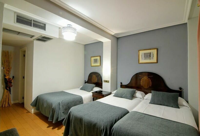 חדר סטנדרט לשלושה, Hospedium Plaza Mayor Salamanca