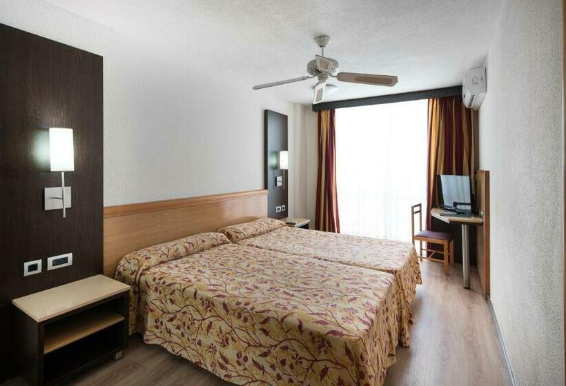 스탠다드 룸, Catalonia Oro Negro