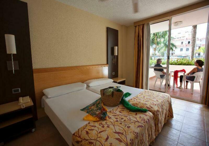 스탠다드 룸, Catalonia Oro Negro