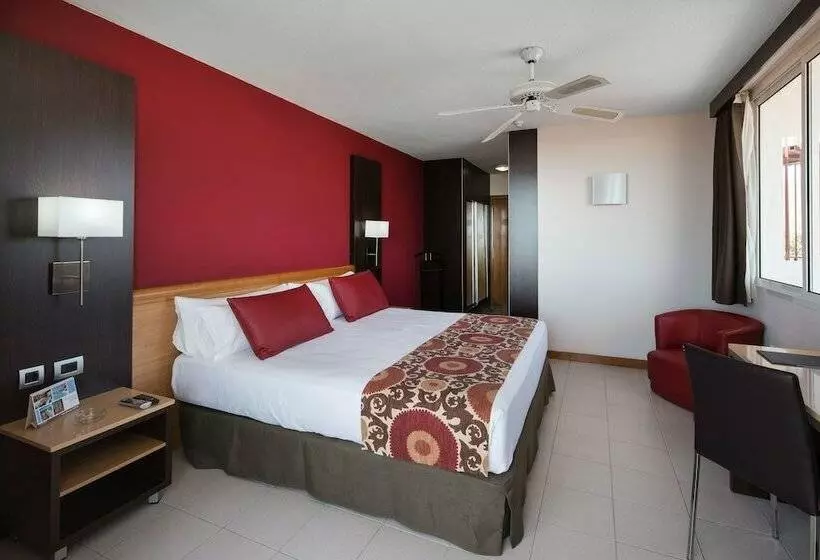 اتاق پرمیوم, Catalonia Oro Negro