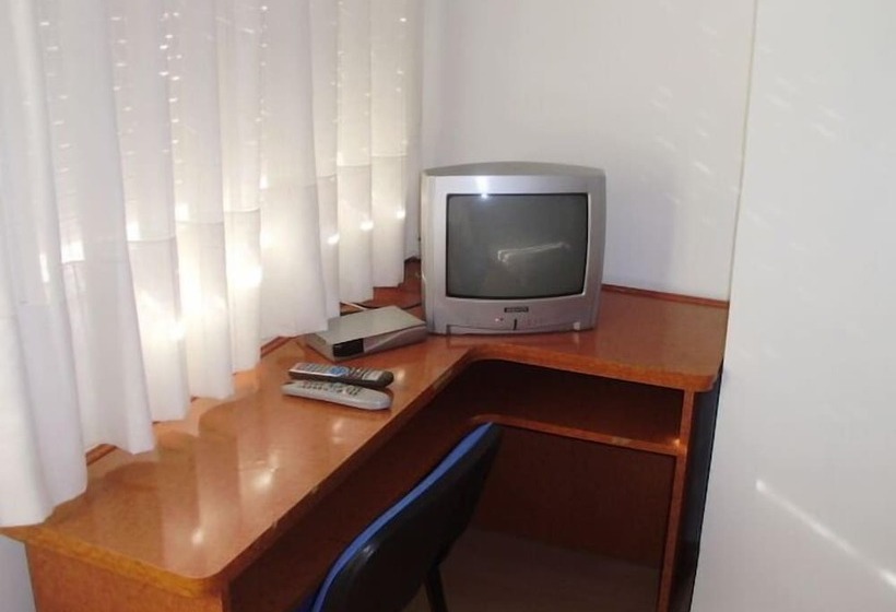 Номер Стандарт Индивидуальный, Hostal Cataluña