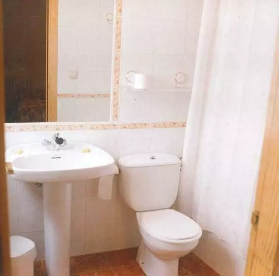 اتاق استاندارد, Hostal Cuatro Esquinas