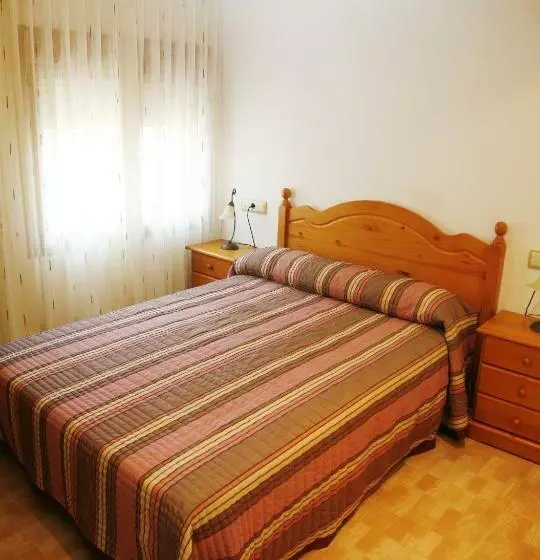 اتاق استاندارد یک نفره, Hostal Cuatro Esquinas