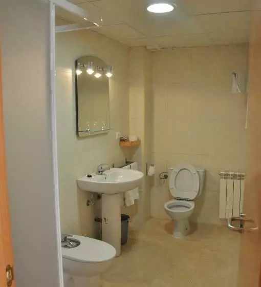 اتاق استاندارد, Hostal Ruiz
