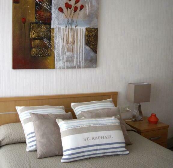 غرفة قياسية فردية, Pension Iruna