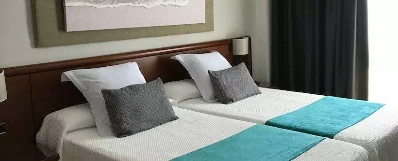 Chambre Triple Standard, Miramar