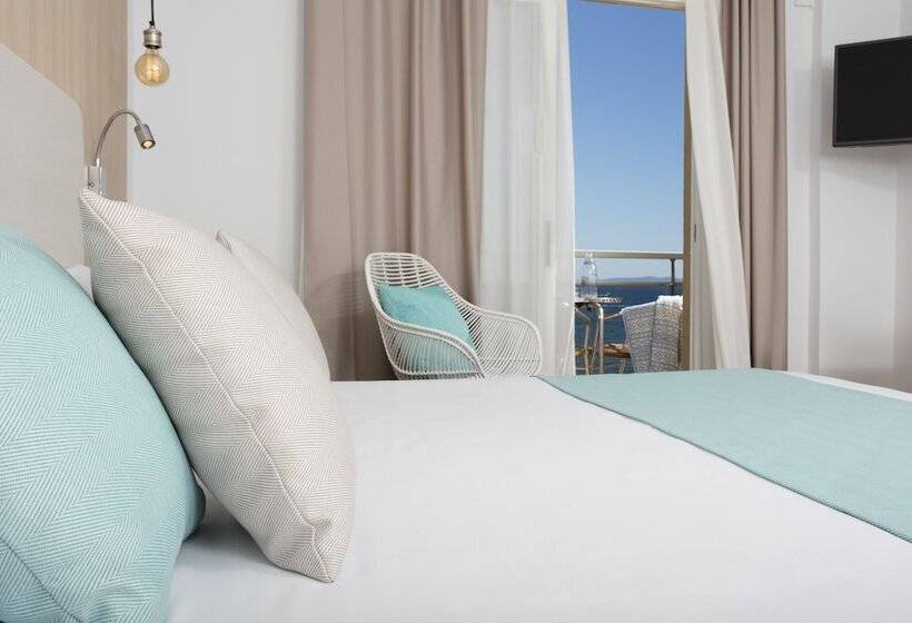 Номер Стандарт Вид на Море, Monterrey Roses By Pierre & Vacances