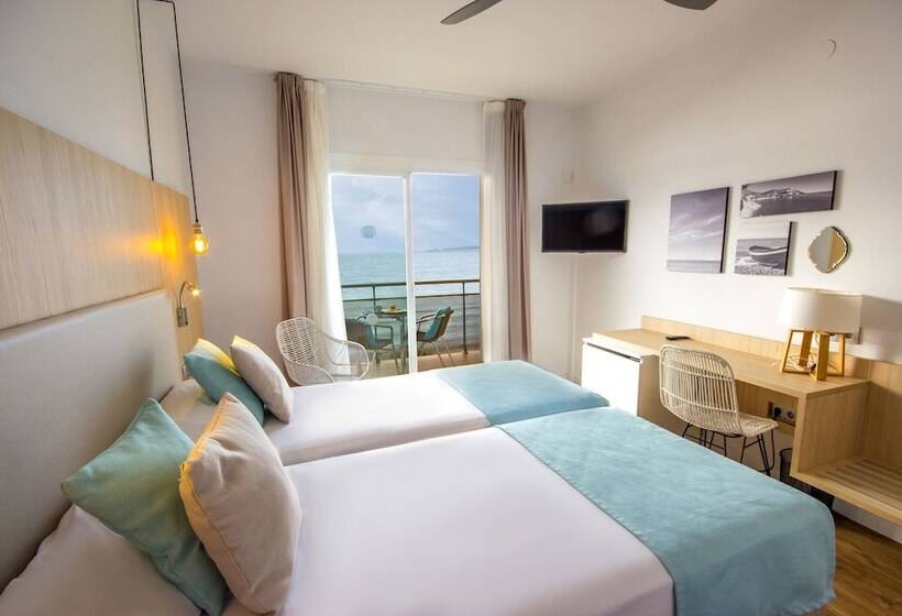 Номер Стандарт Вид на Море, Monterrey Roses By Pierre & Vacances