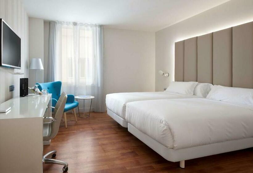 اتاق سوپریور با چشمانداز, NH Madrid Nacional