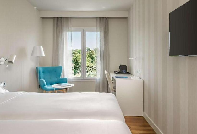 اتاق سوپریور با چشمانداز, NH Madrid Nacional