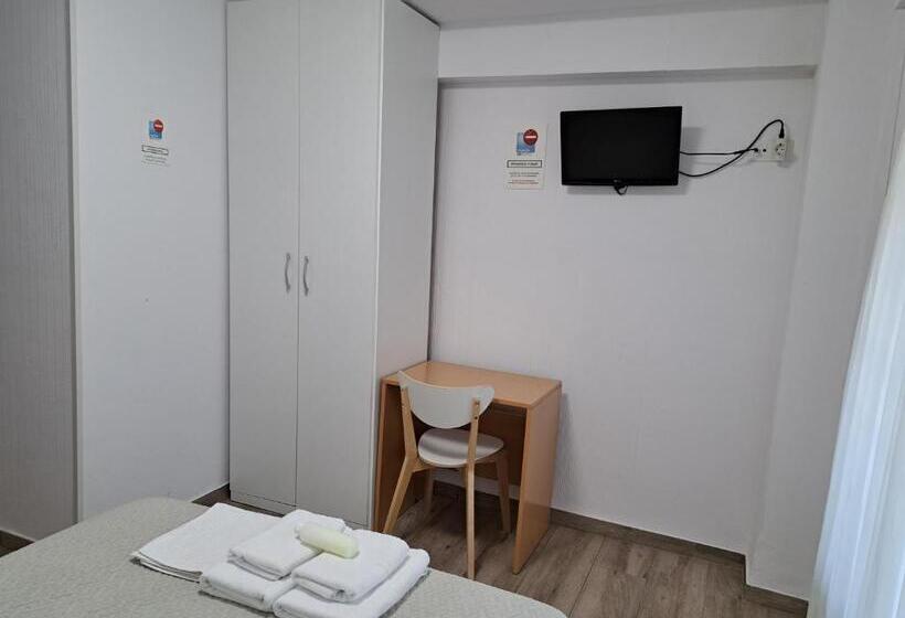 غرفة قياسية, Pension Iruna