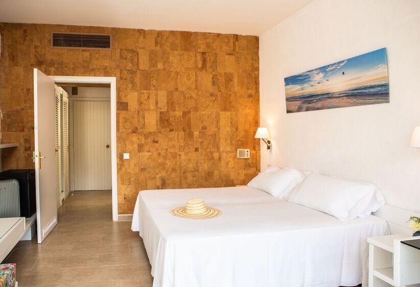 Номер Стандарт, Rvhotels Golf Costa Brava