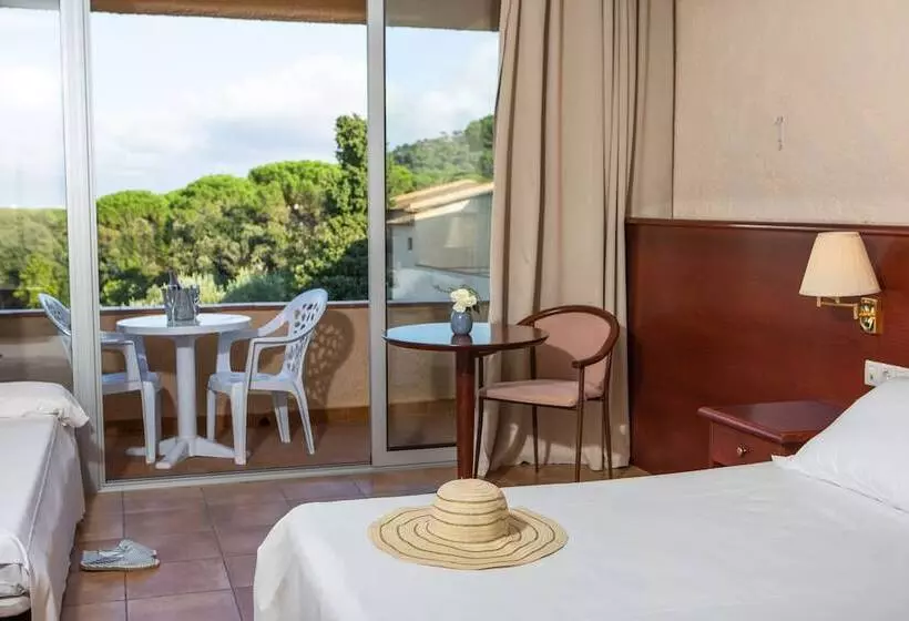 プールビュースタンダードルーム, Rvhotels Golf Costa Brava