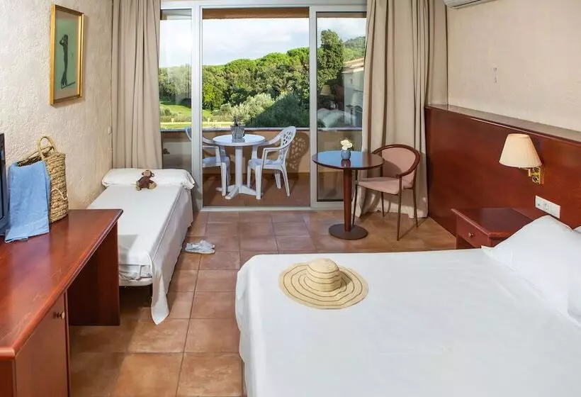 プールビュースタンダードルーム, Rvhotels Golf Costa Brava