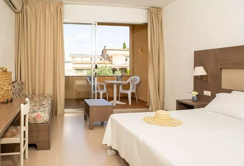 プールの見えるスーペリアルーム, Rvhotels Golf Costa Brava