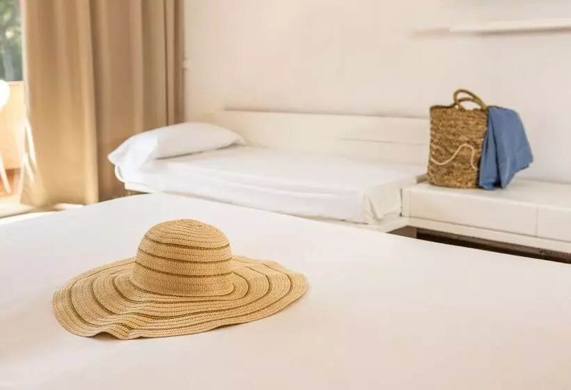 プールの見えるスーペリアルーム, Rvhotels Golf Costa Brava