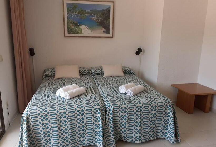 Студио Economy, Aparthotel Golf Beach