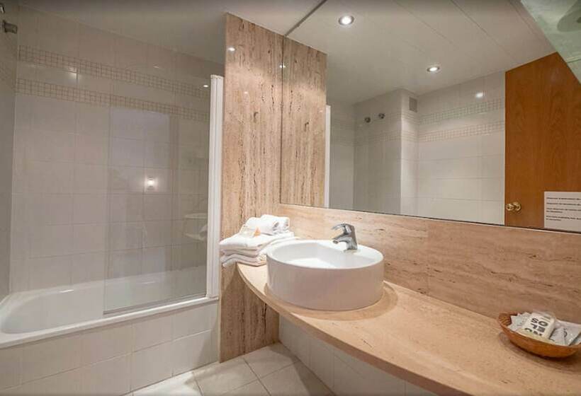 استوديو إقتصادى, Aparthotel Golf Beach