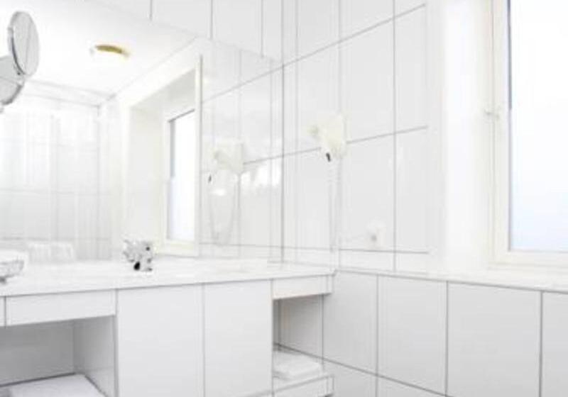 スタンダードルーム, Hostal Miranda