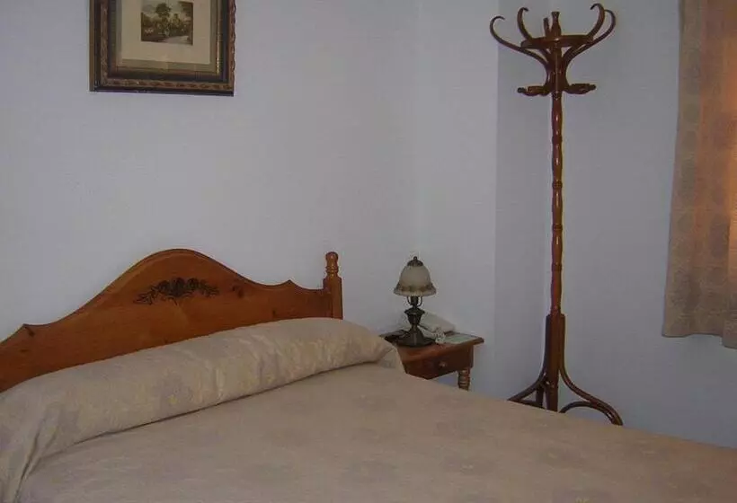 Chambre Standard, Hostal Restaurante La Muralla