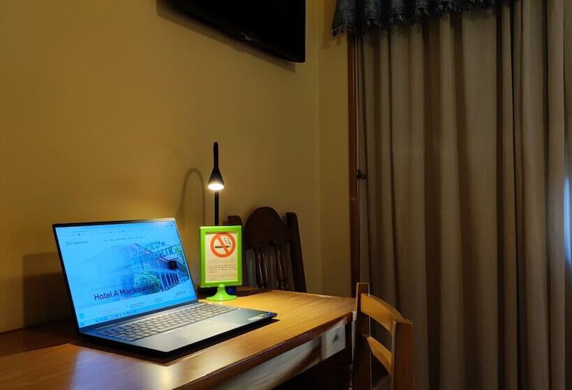 اتاق استاندارد, A Marisqueira I Aeropuerto A Coruña