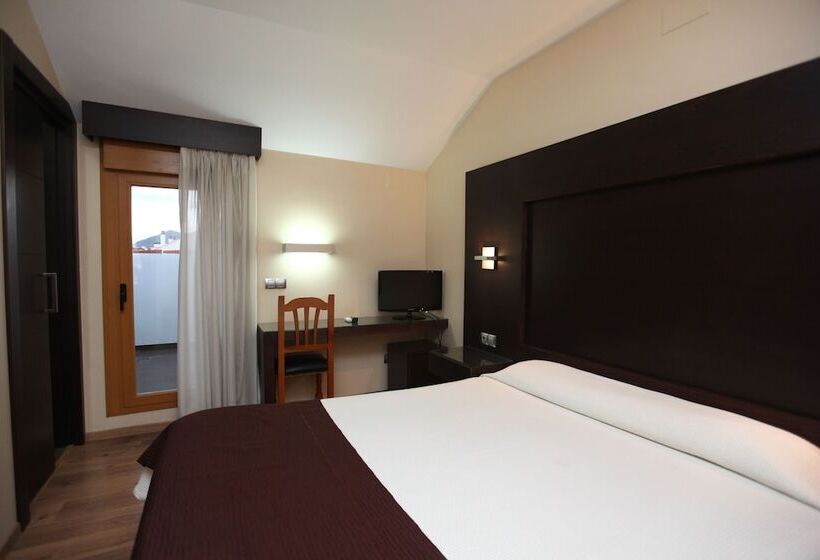 Номер Стандарт Индивидуальный, Anabel Baza