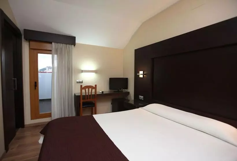 Habitación Estàndard Individual, Anabel Baza