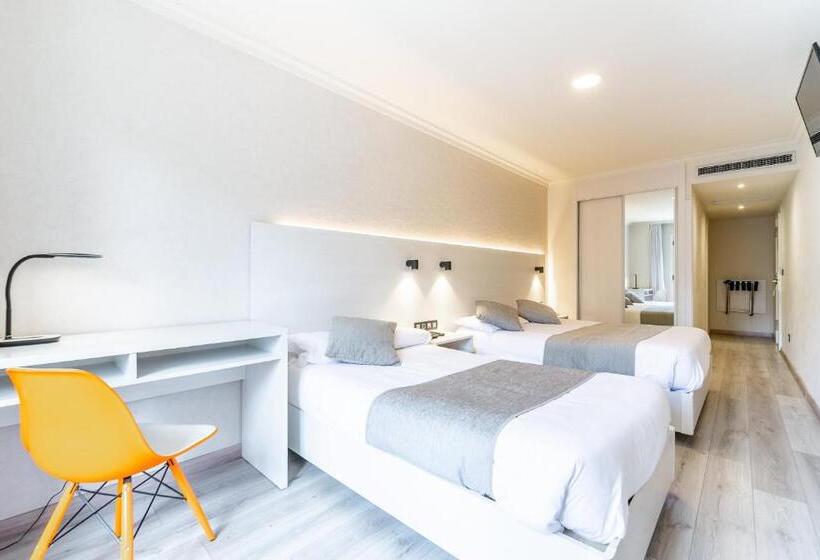 Трехместный Номер Superior, Atlántico Vigo