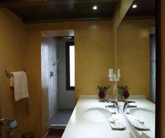 Chambre Triple Supérieure, Calitxo