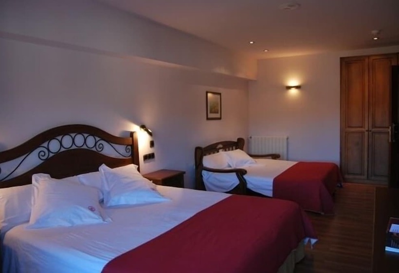 غرفة سوبيريور ثلاثية, Calitxo